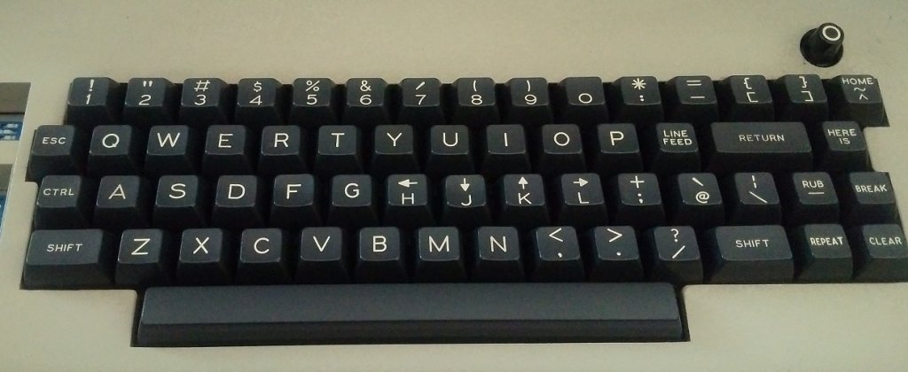 Termināļa ADM-3A klaviatūra