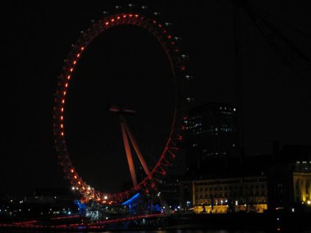Skats uz London Eye (vakars)